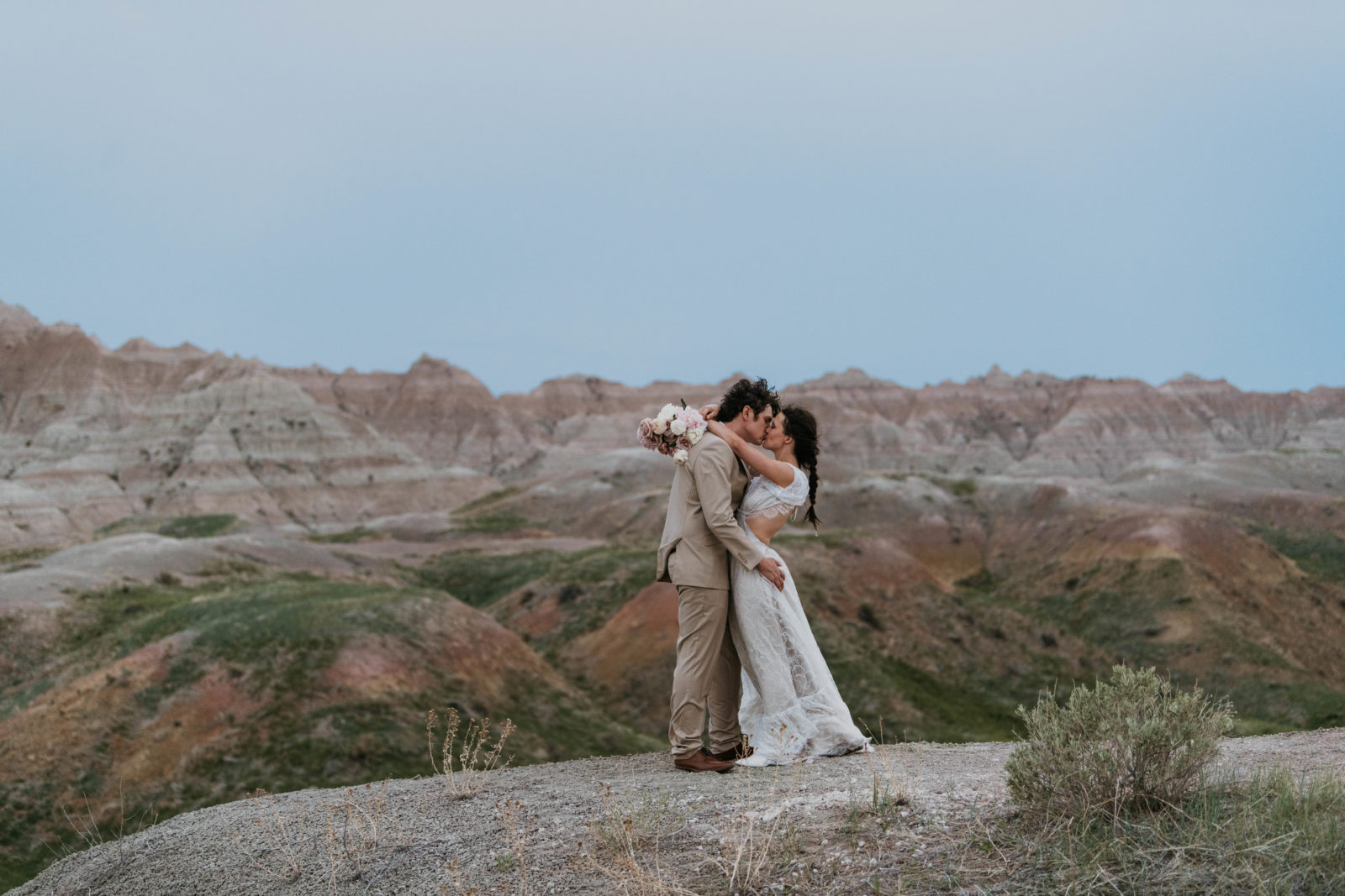 Badlands National Park Elopement Guide - How to Get Married at Badlands ...