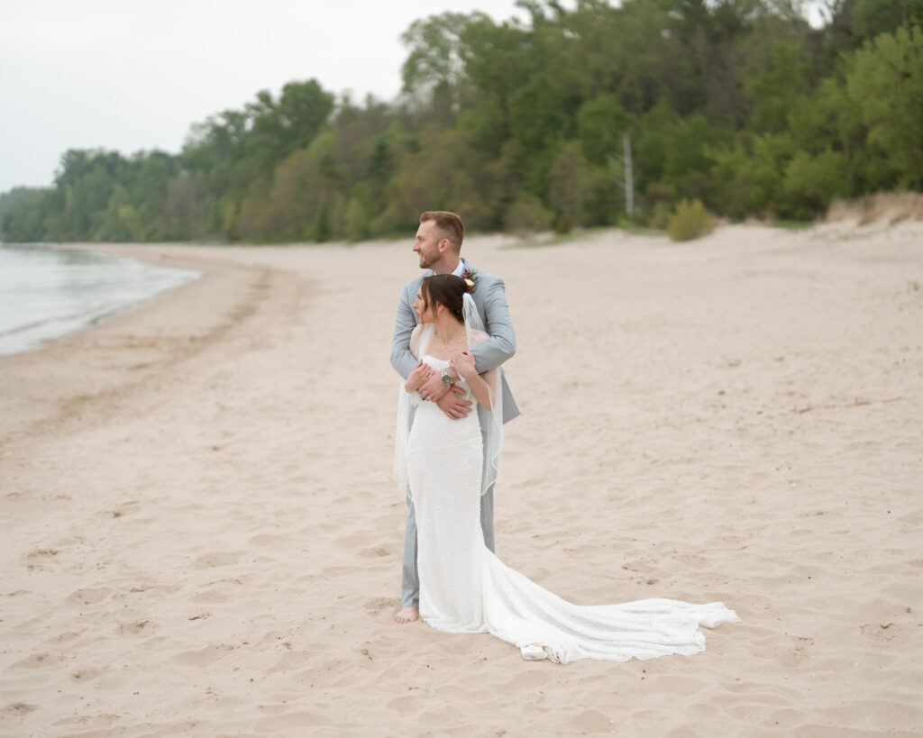 Door-County-WI-Elopement_-27-1024x819