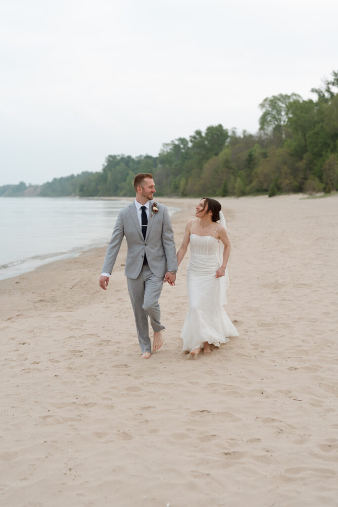 Door-County-WI-Elopement_-53-683x1024
