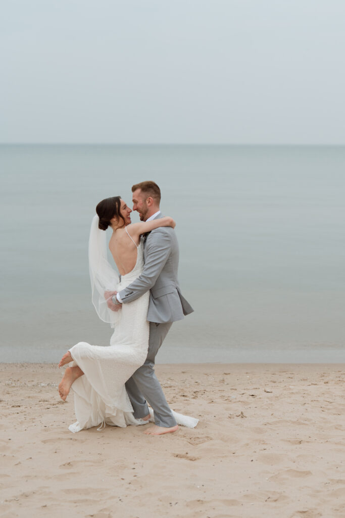 Door-County-WI-Elopement_-92-683x1024